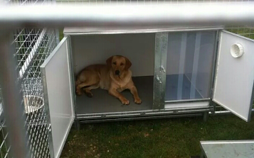 Dog Cabins - dog kennel Dog kennels manufactured by KM Dog Trailers